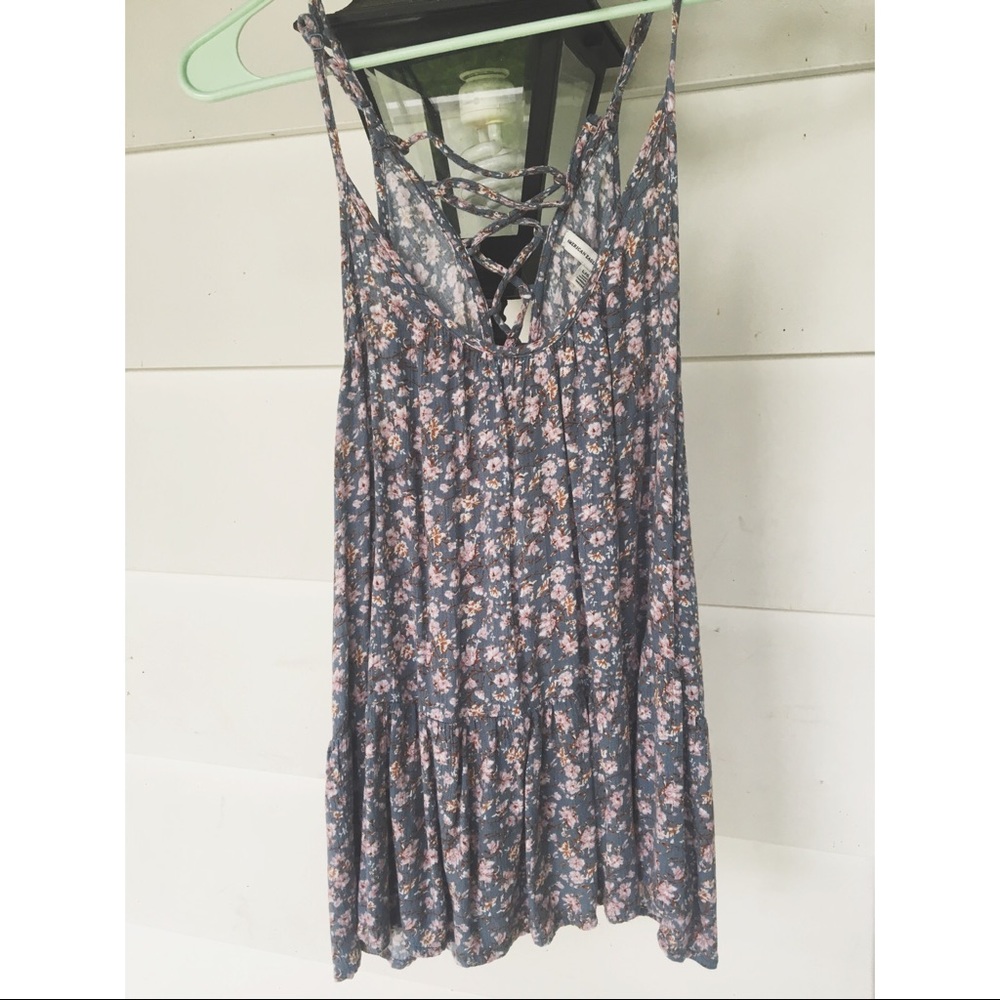 🌸 American Eagle Floral Tank 🌺